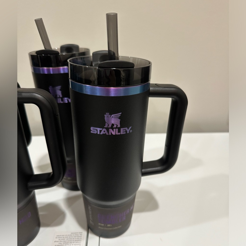 Stanley 30oz Black Chroma Limited Edition Flowstate Quencher State Tumbler